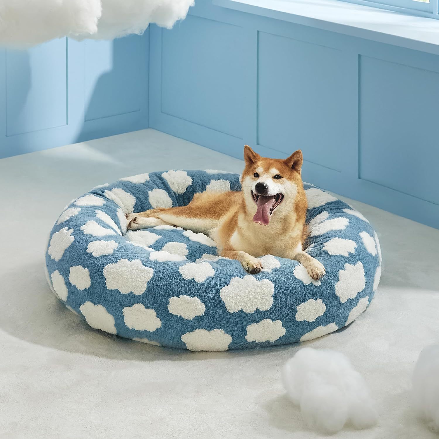 Pet Bed Round Sherpa Blue Clouds
